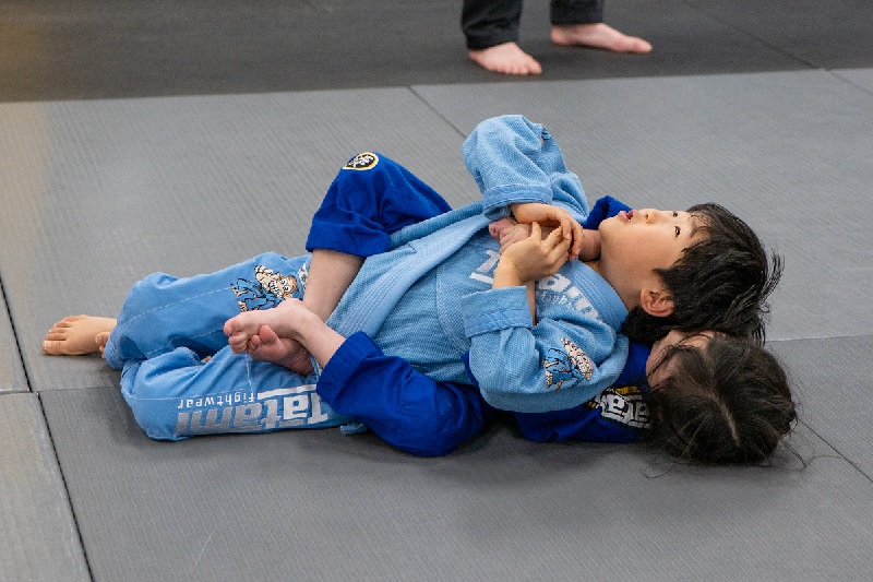 Sydney kids martial arts class - Children learning BJJ and Muay Thai at Movement Martial Arts
